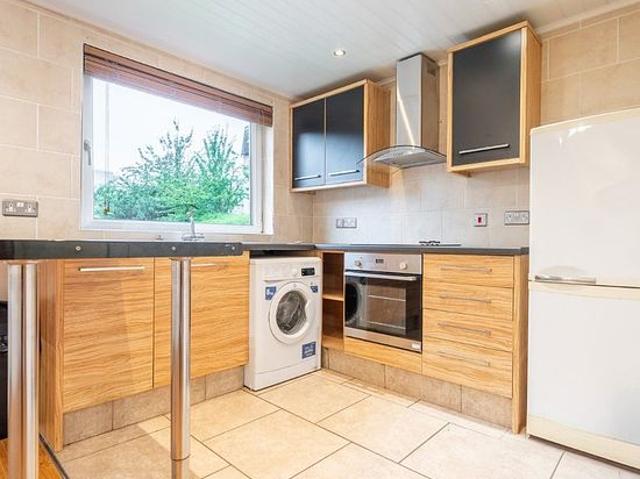 2 bedroom flat in Glasgow
