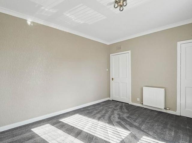 2 bedroom flat in Glasgow