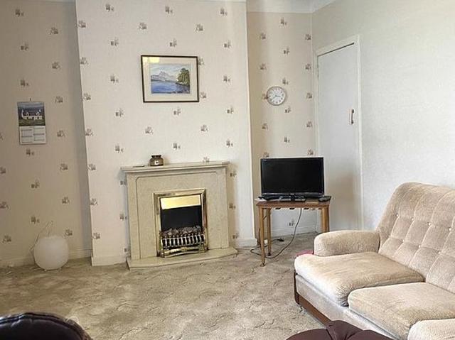 2 bedroom flat in Glasgow