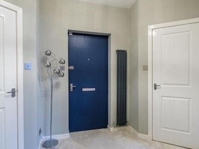 2 bedroom flat in Glasgow