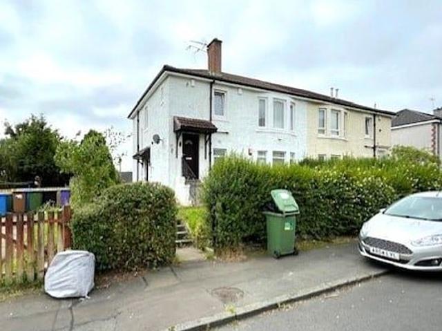 2 bedroom flat in Glasgow