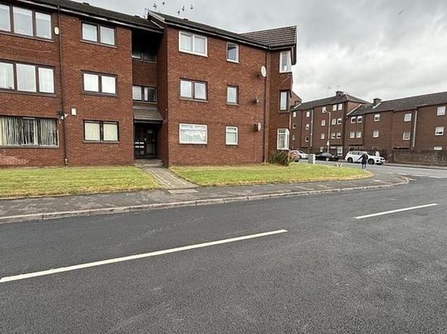 2 bedroom flat in Glasgow