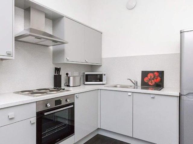 2 bedroom flat in Glasgow
