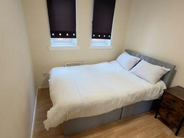 2 bedroom flat in Glasgow