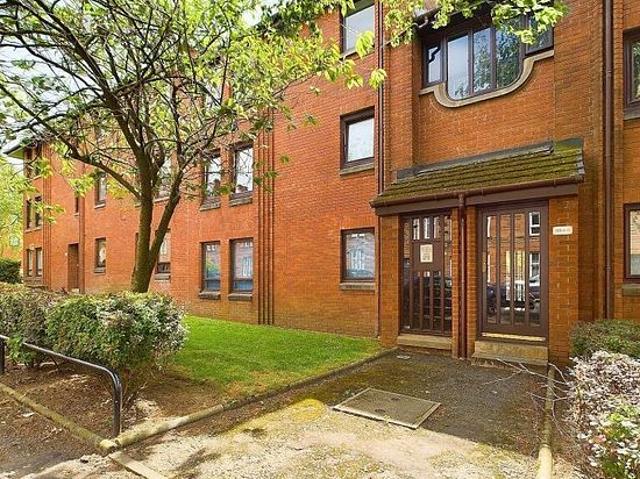 2 bedroom flat in Glasgow