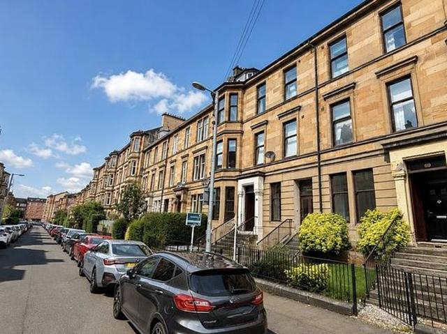 2 bedroom flat in Glasgow