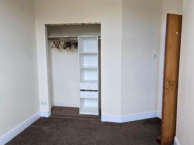 2 bedroom flat in Glasgow