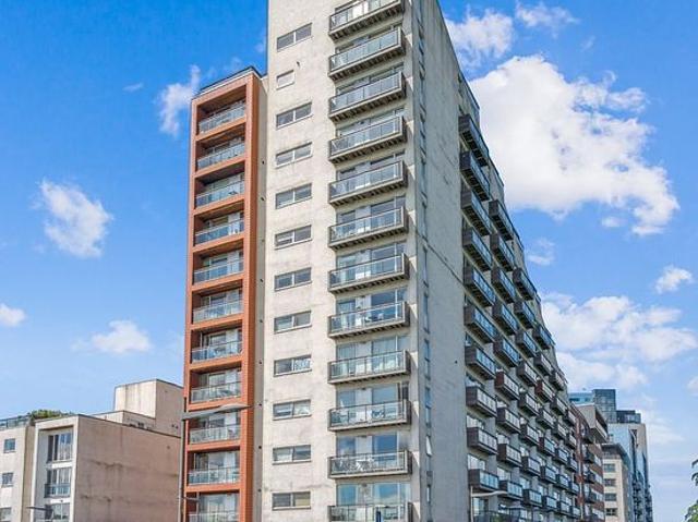 2 bedroom flat in Glasgow