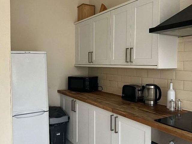 2 bedroom flat in Glasgow