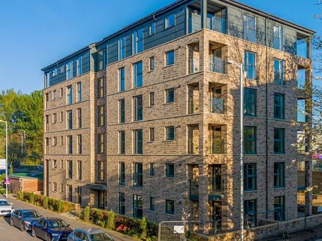 2 bedroom flat in Glasgow