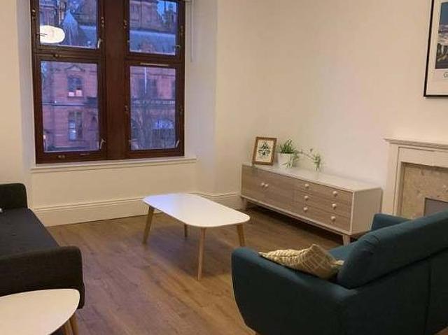 2 bedroom flat in Glasgow