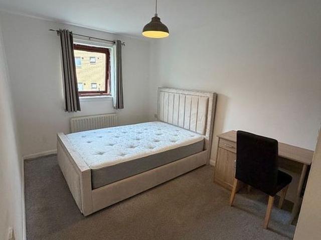 2 bedroom flat in Glasgow