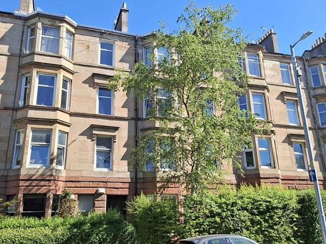 2 bedroom flat in Glasgow