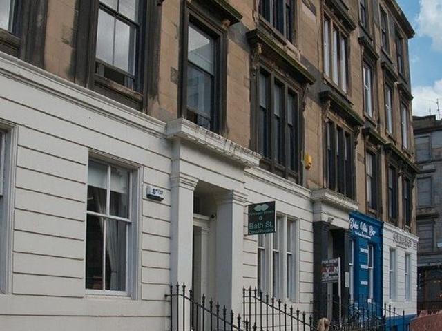 2 bedroom flat in Glasgow