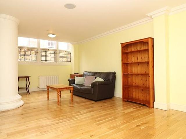 2 bedroom flat in Glasgow