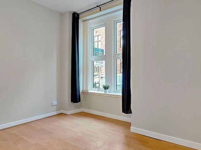 2 bedroom flat in Glasgow