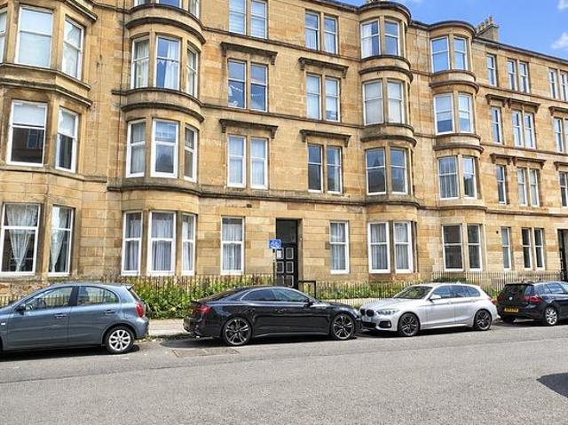 2 bedroom flat in Glasgow