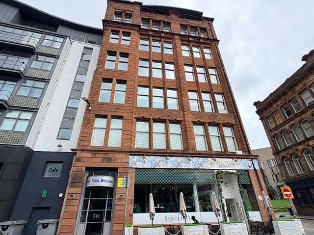 2 bedroom flat in Glasgow