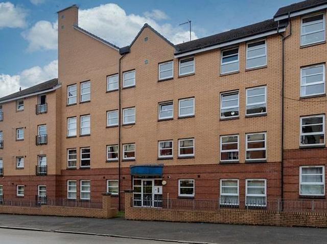 2 bedroom flat in Glasgow