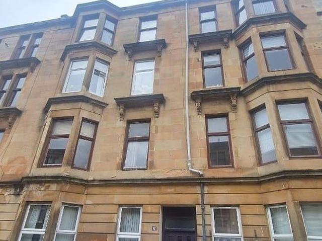 2 bedroom flat in Glasgow