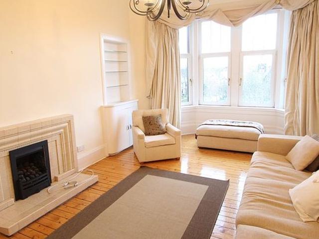 2 bedroom flat in Glasgow