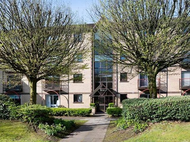2 bedroom flat in Glasgow