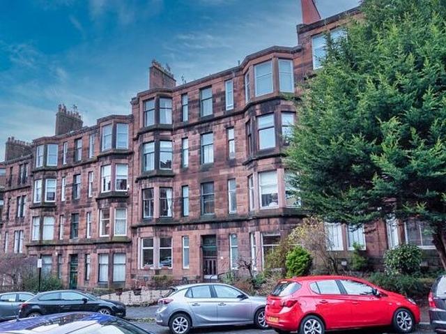 2 bedroom flat in Glasgow