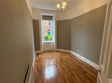 2 bedroom flat in Glasgow