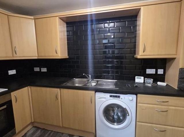 2 bedroom flat in Glasgow