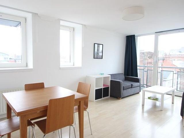 2 bedroom flat in Glasgow