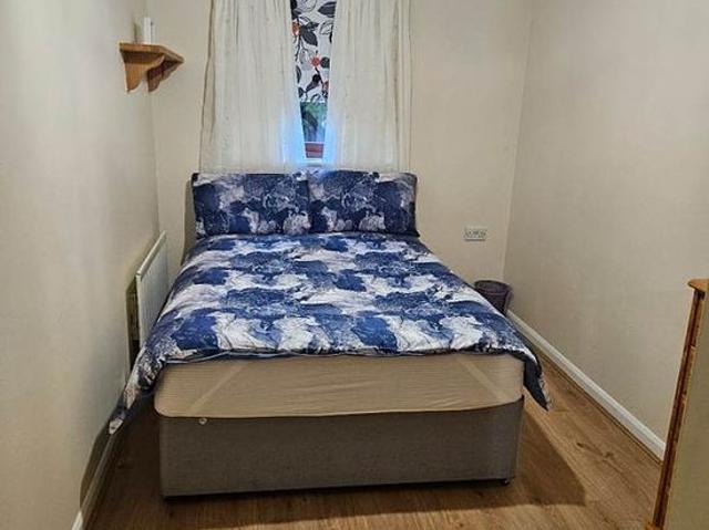 2 bedroom flat in Glasgow