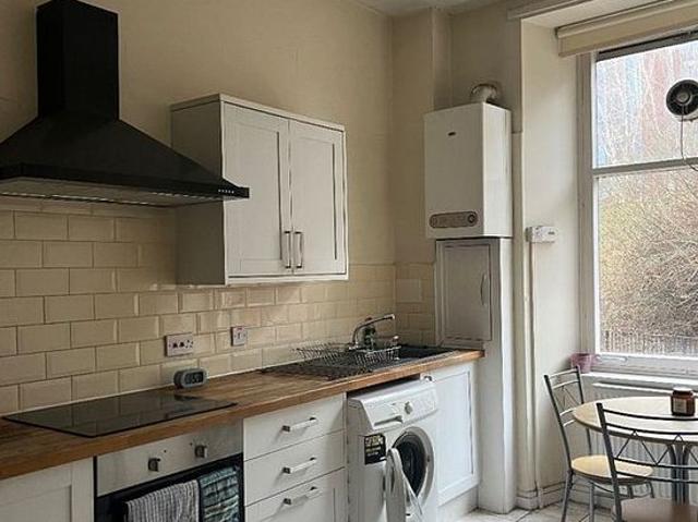 2 bedroom flat in Glasgow