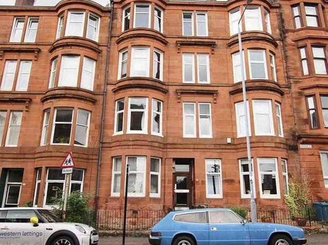 2 bedroom flat in Glasgow