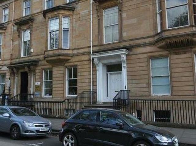 2 bedroom flat in Glasgow