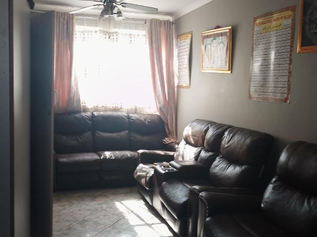 2 Bedroom Flat in Laudium