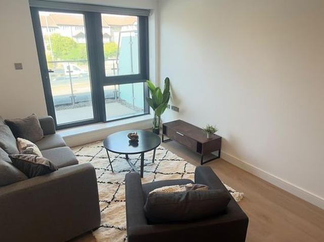 2 bedroom flat in Leeds