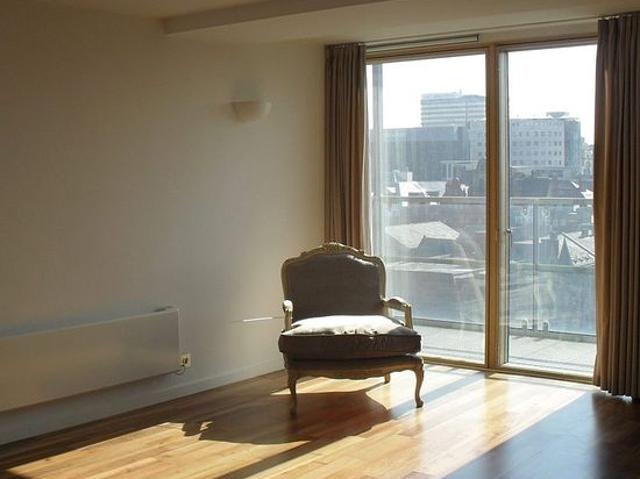 2 bedroom flat in Leeds