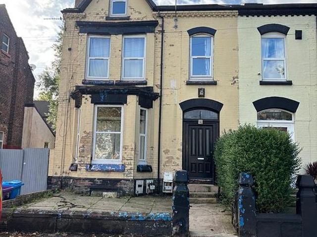 2 bedroom flat in Liverpool