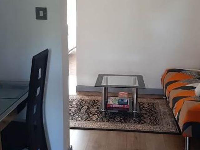 2 bedroom flat in Liverpool