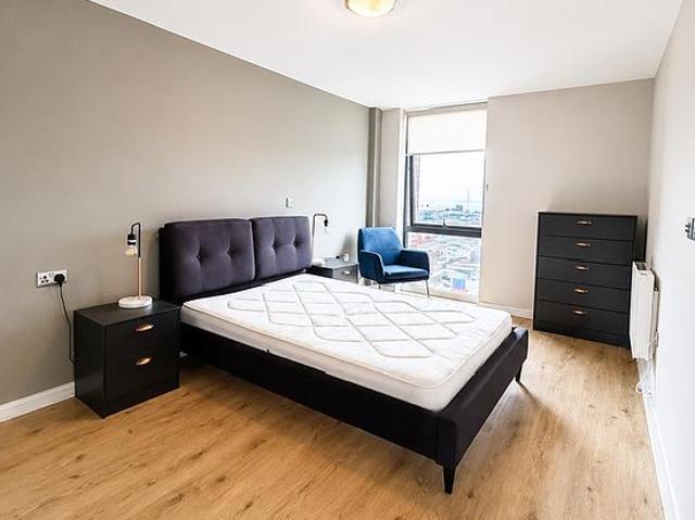 2 bedroom flat in Liverpool