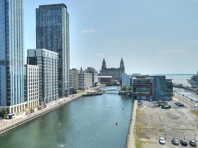 2 bedroom flat in Liverpool
