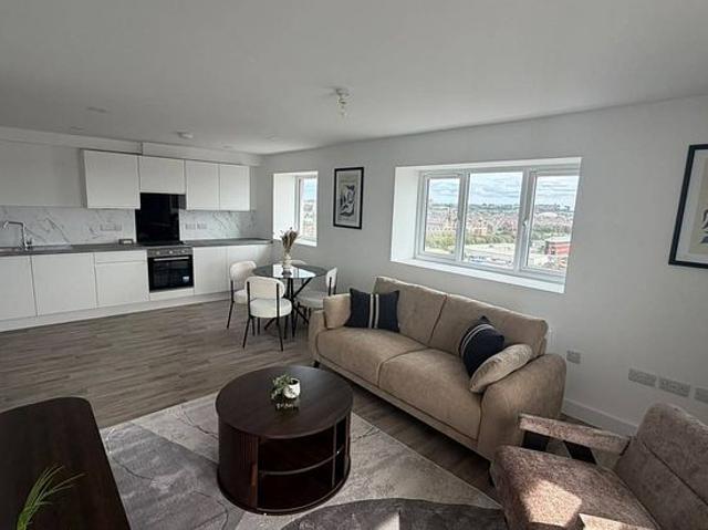 2 bedroom flat in Liverpool