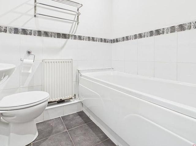2 bedroom flat in Liverpool