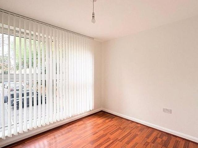 2 bedroom flat in Liverpool