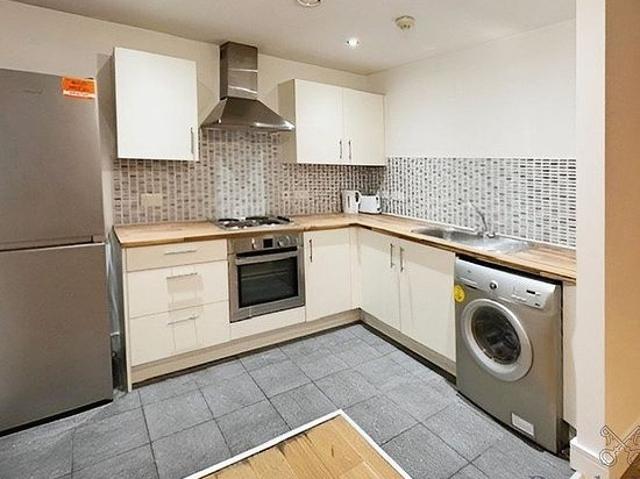 2 bedroom flat in Liverpool