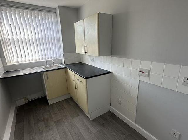 2 bedroom flat in Liverpool