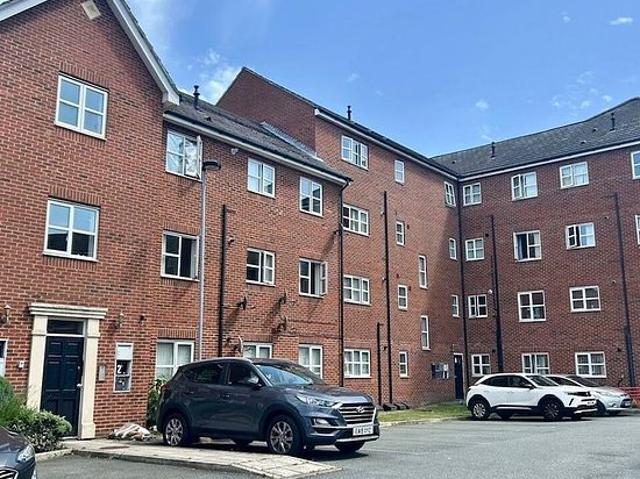 2 bedroom flat in Liverpool