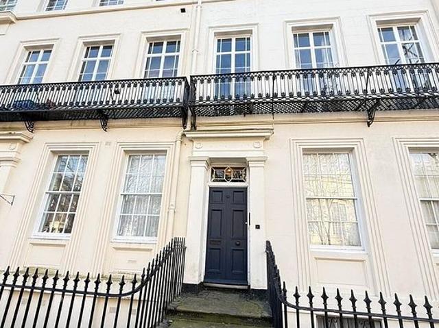 2 bedroom flat in Liverpool