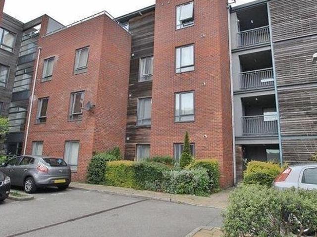 2 bedroom flat in Liverpool