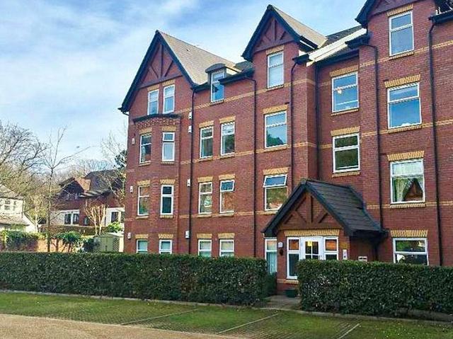 2 bedroom flat in Liverpool